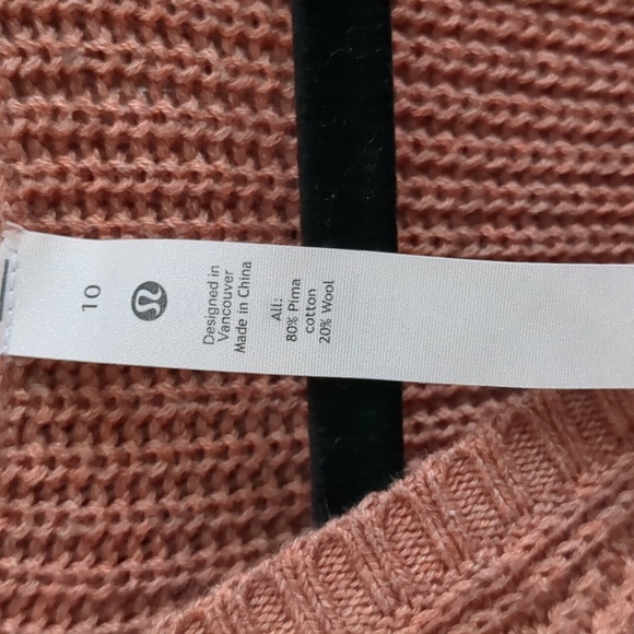 Sweater - Picture 2 of 3